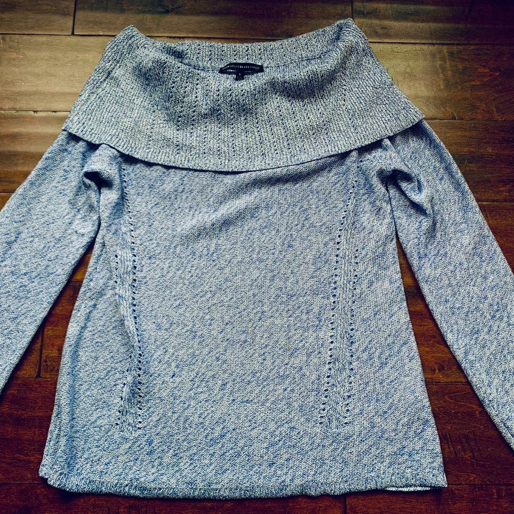 White House Black Market Sweater Lt Blue/silver